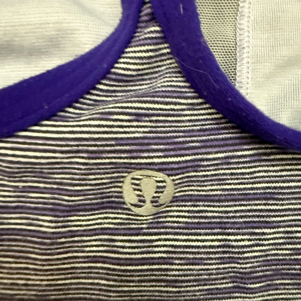 Lululemon Women’s Heathered Blue Strappy Tank Top - Picture 3 of 3